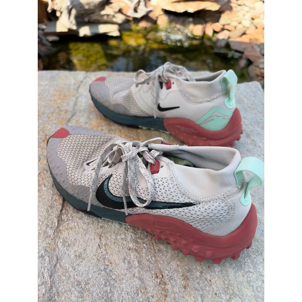 Nike Wildhorse 7 Trail Running Shoes Light Bone Terra Blush CZ1864-005 Womens 7